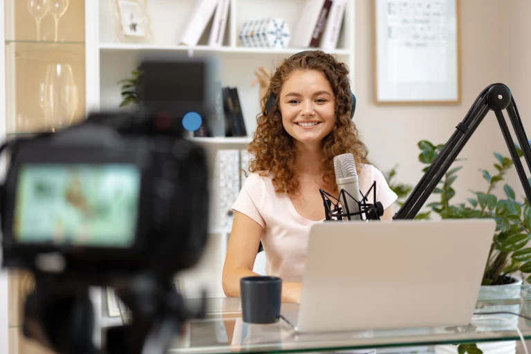 Veja onde guardar ring light, tripé, cenário e equipamentos de gravação sem bagunçar seu consultório em Aracaju.